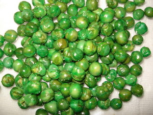 Salted green peas